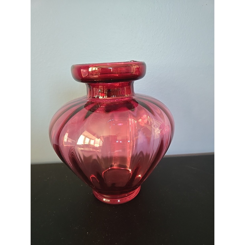 Vintage Cranberry Ruby Red Ribbed Bulbous 6" Vase Bulb